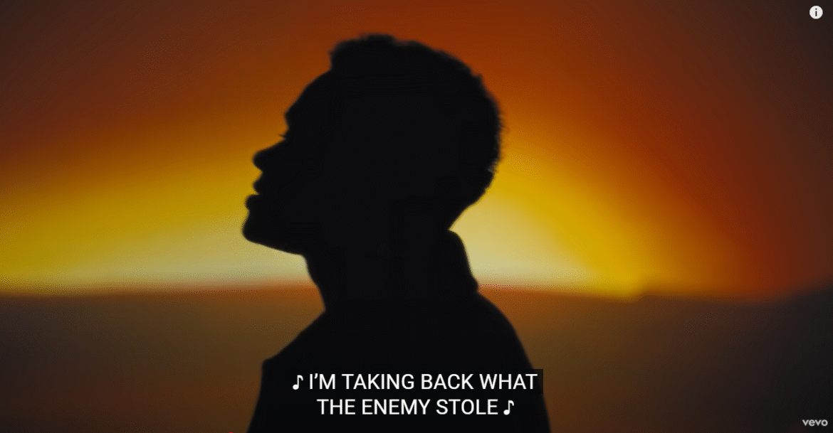 Tauren Wells – Take It All Back (Official Music Video)